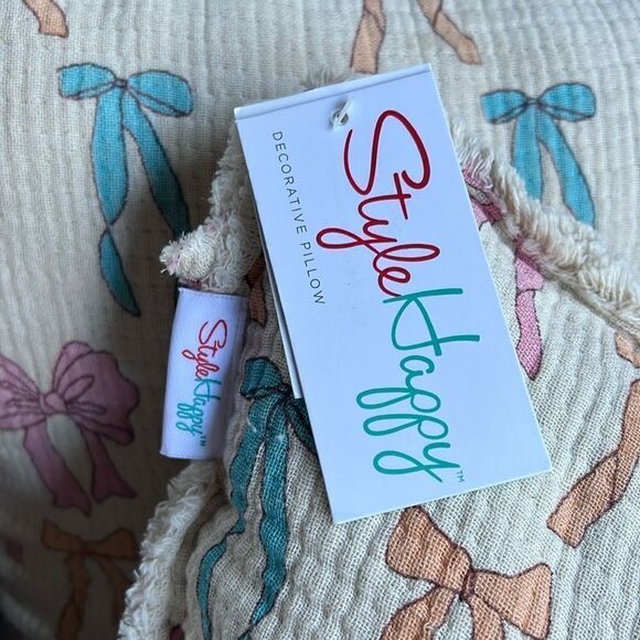 Style Happy Pastel Bows Throw Pillow - Picture 4 of 10